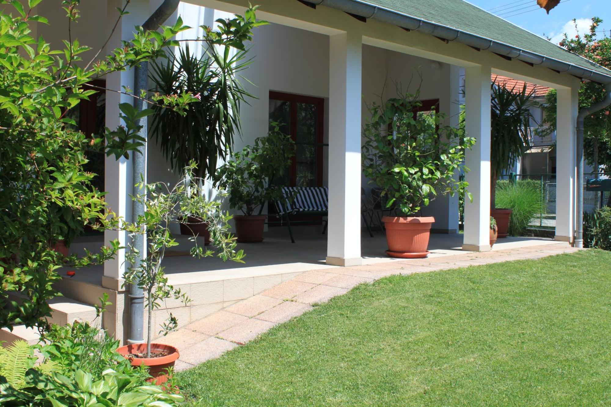 Boulevard Garden House - Free And Save Parking In The Locked Yard Cuprija Bagian luar foto